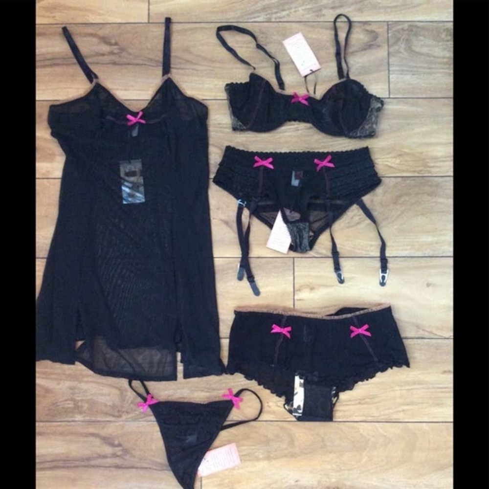 NWT Lucy B Black Boyshorts with a pink bow from the Pinup "Trouble Series"